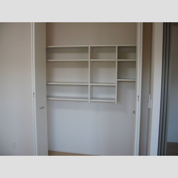 収納 (パントリ-)