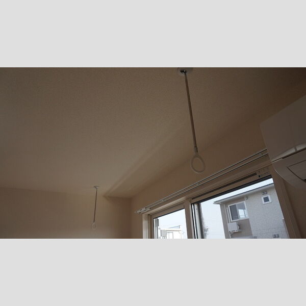 その他 (室内物干)