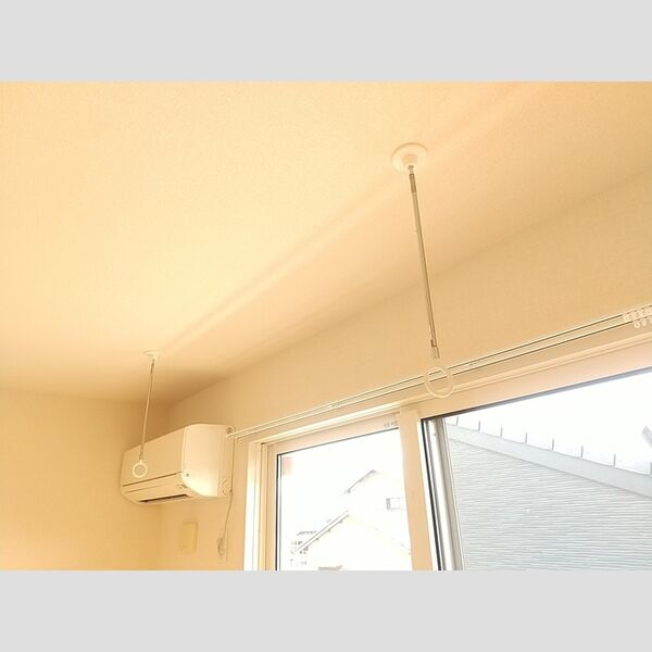 その他 (室内物干)