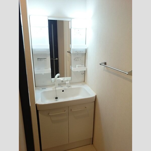 洗面所 (洗面台)