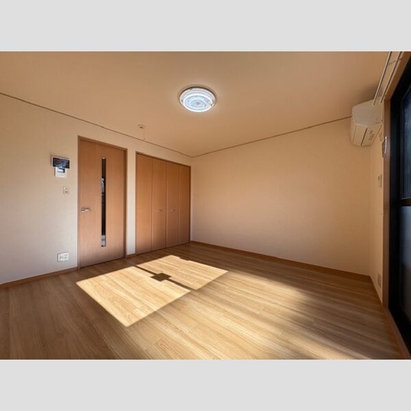 居室・リビング (洋室)