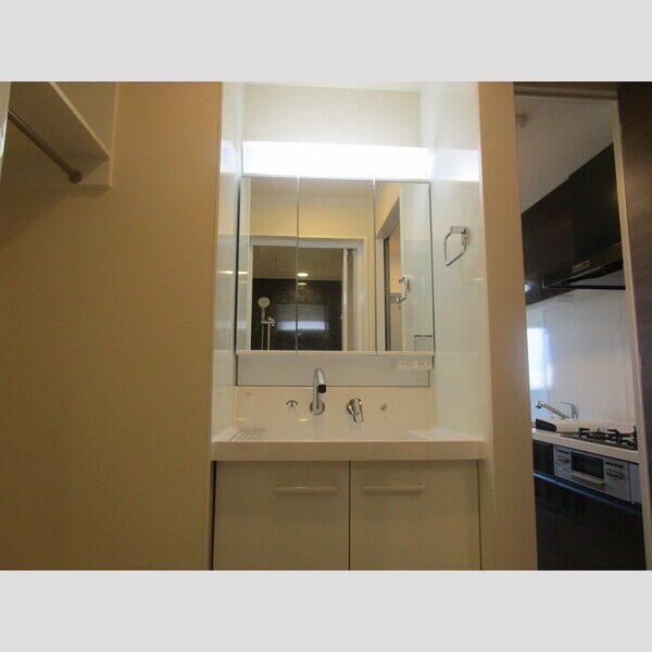 洗面所 (洗面台)