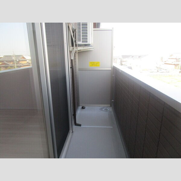 バルコニー・ベランダ (バルコニー)