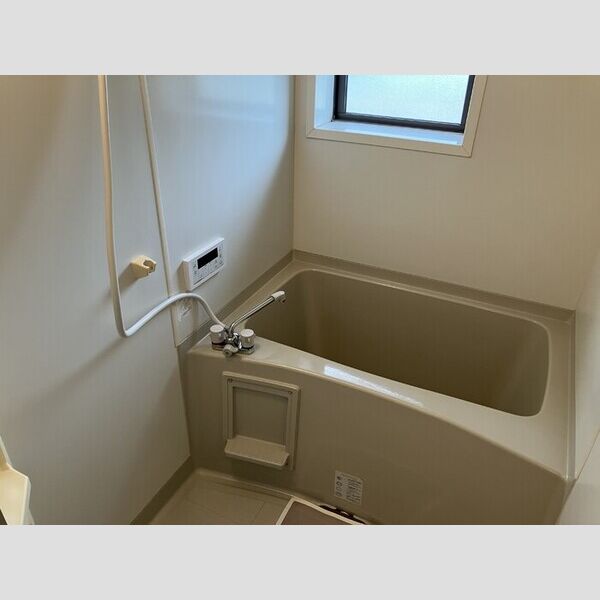 バス (浴室)