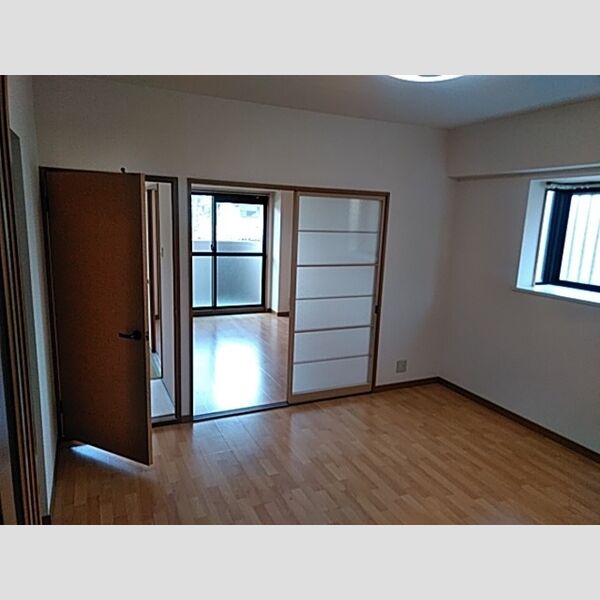 居室・リビング (DK)