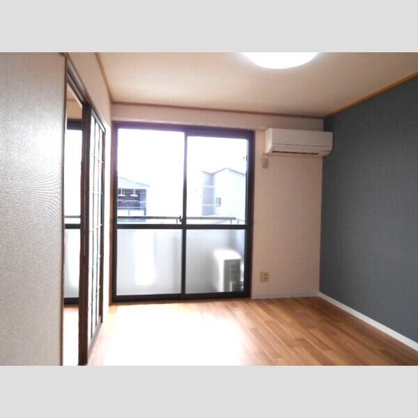 その他 (洋室6帖)