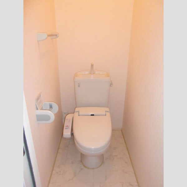 トイレ (温水洗浄暖房便座)