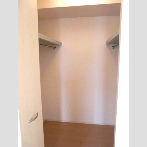 収納 (クローゼット)