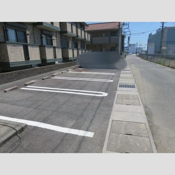 駐車場 (駐車場)