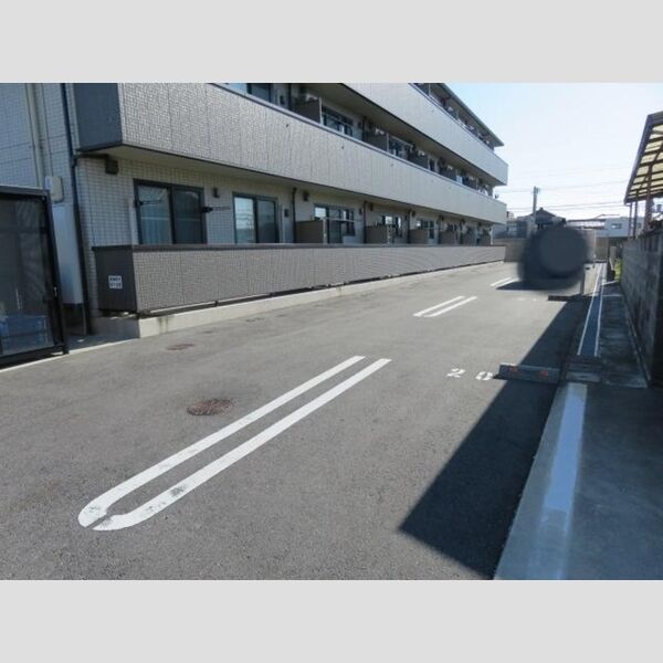 駐車場 (駐車場)