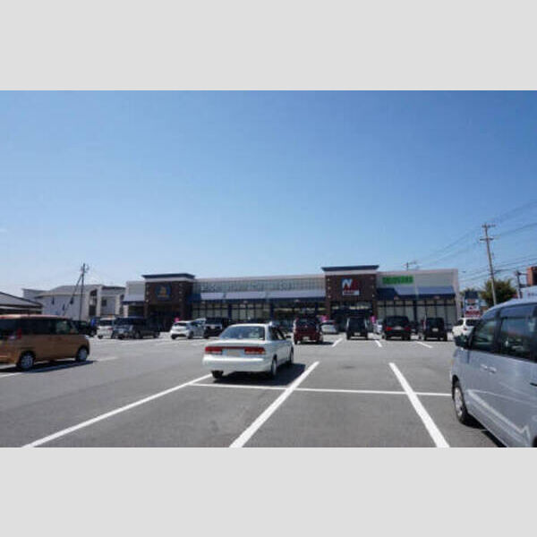 現地周辺 (TSUTAYA久居店)