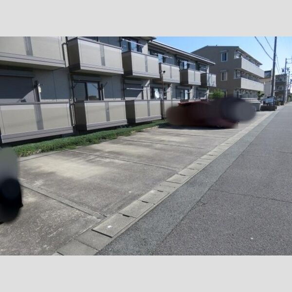 駐車場 (駐車場)