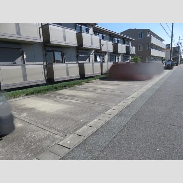 駐車場 (駐車場)