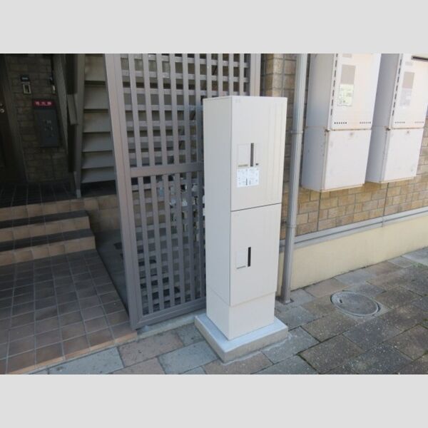 現地周辺 (宅配BOX)
