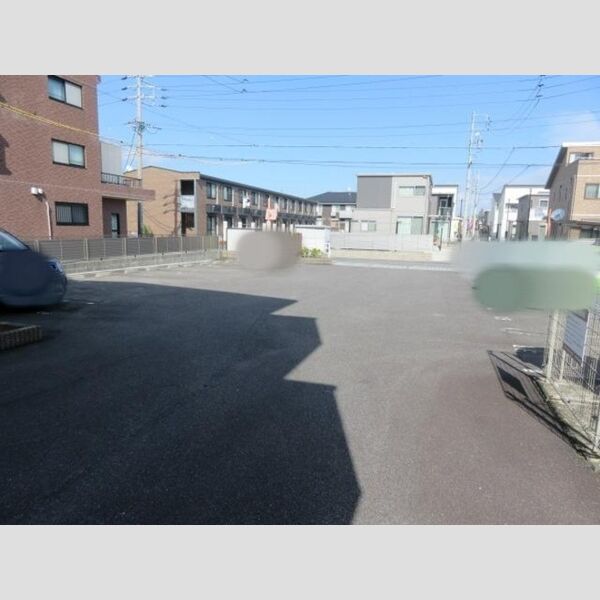 駐車場 (駐車場)