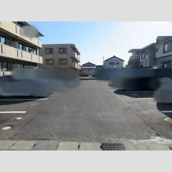 駐車場 (駐車場)