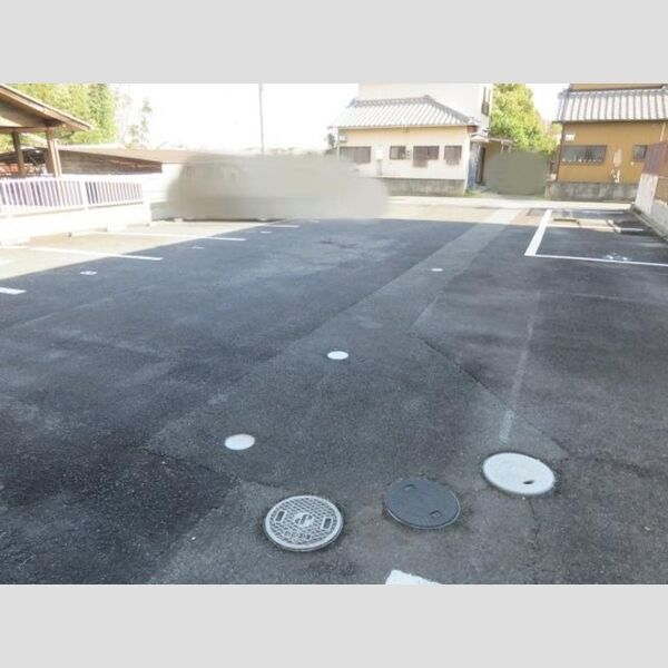 駐車場 (駐車場)