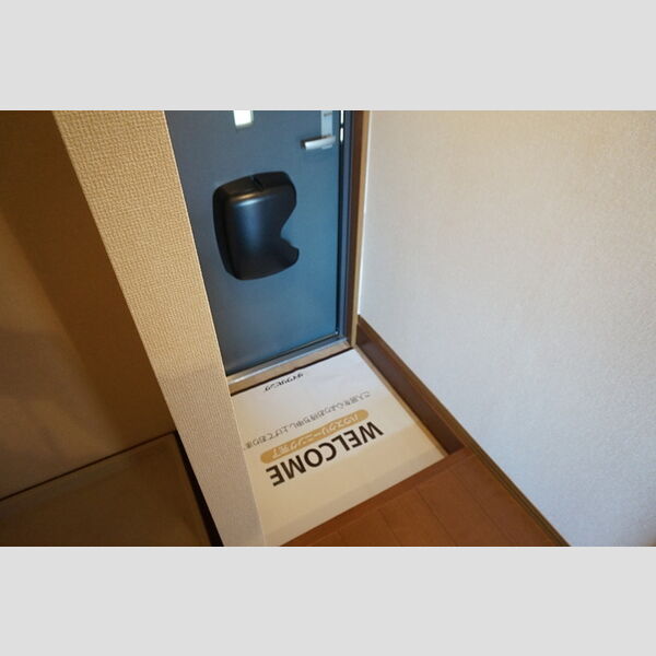 玄関 (Superior105　玄関内)