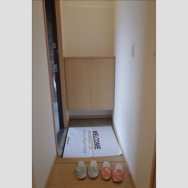 玄関 (玄関収納)