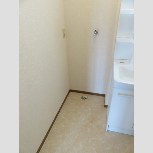 洗面所 (洗濯機置き場)