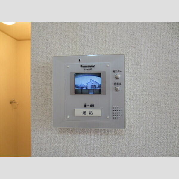 その他設備 (TVインターホンで訪問者を確認できます)