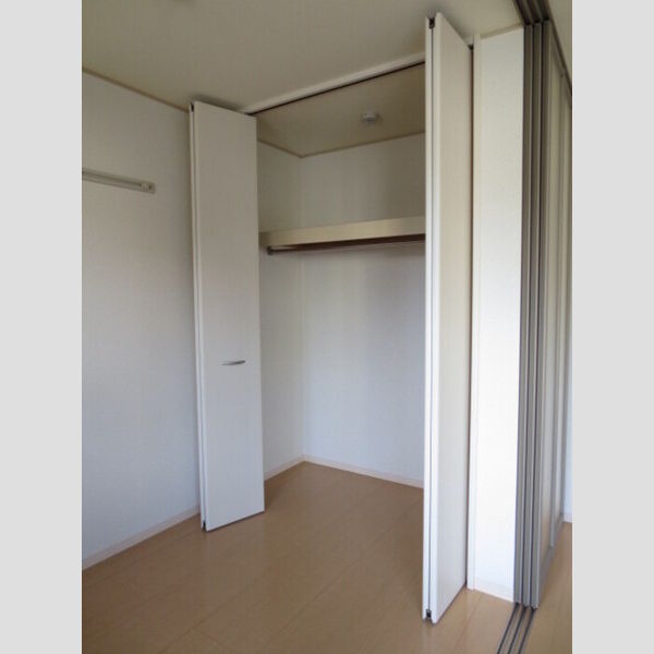 収納 (クローゼット)