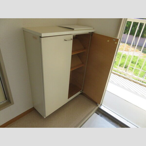 玄関 (シューズボックス)