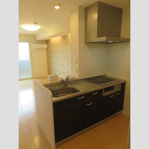 キッチン (システムキッチン)