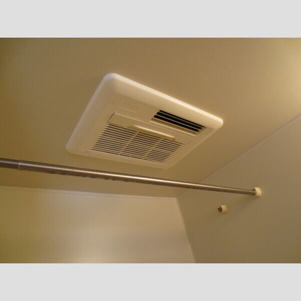 その他設備 (浴室乾燥機付き)