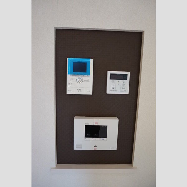 その他設備 (セコムのセキュリティシステムです♪)