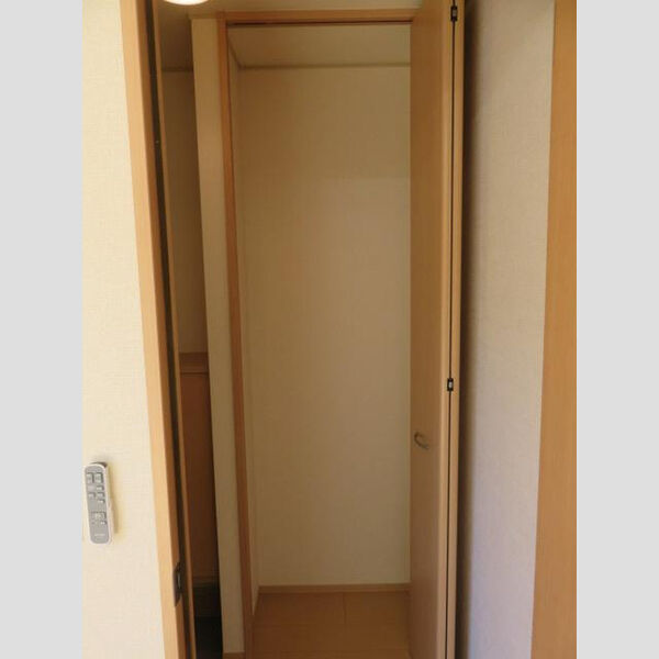 玄関 (玄関収納)