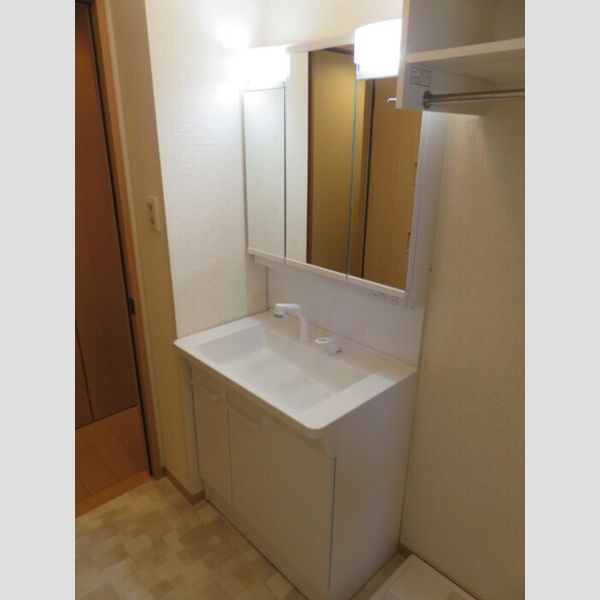 洗面所 (洗髪洗面化粧台(三面鏡タイプ))