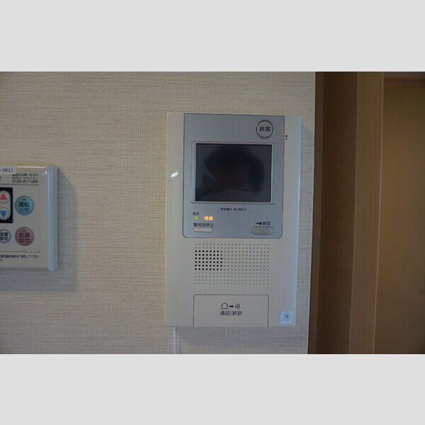 その他設備 (オートロック付き)