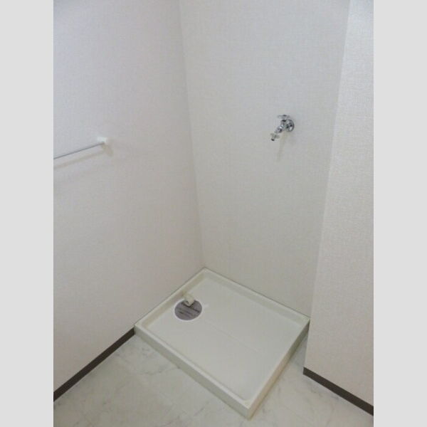 洗面所 (洗濯機置場)