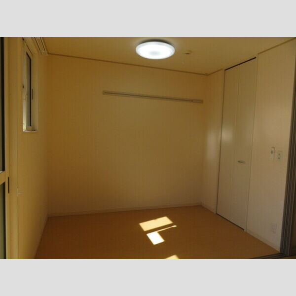 その他 (居室・リビング)