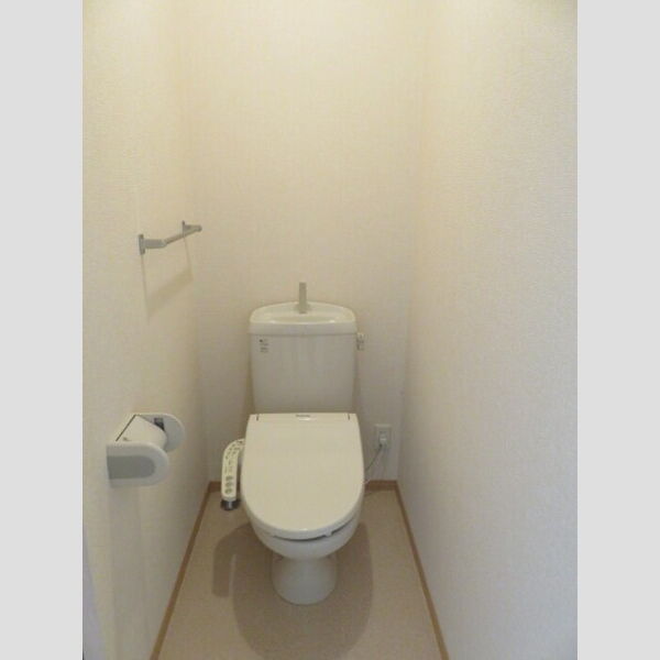 トイレ (トイレ)