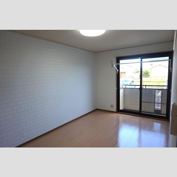 その他 (南側洋室(ファミーユ21　C101))