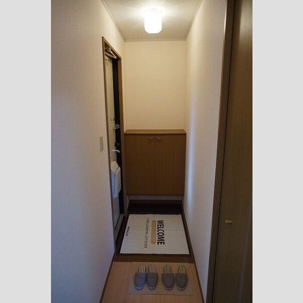 玄関 (玄関(ファミーユ21　C101))