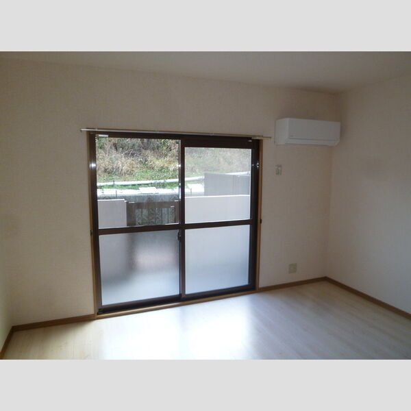 居室・リビング (南洋室)