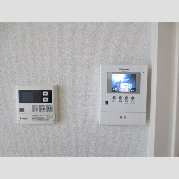 その他設備 (TVインターホンで訪問者を確認できます)