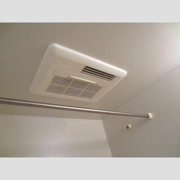 その他設備 (浴室乾燥機が付いています)