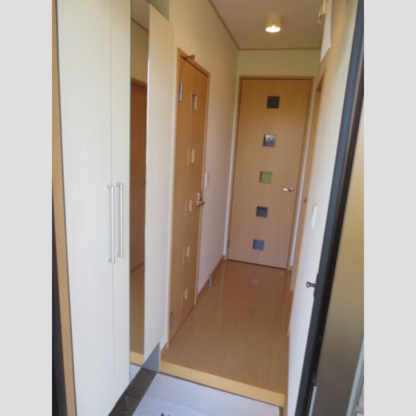 玄関 (玄関です)