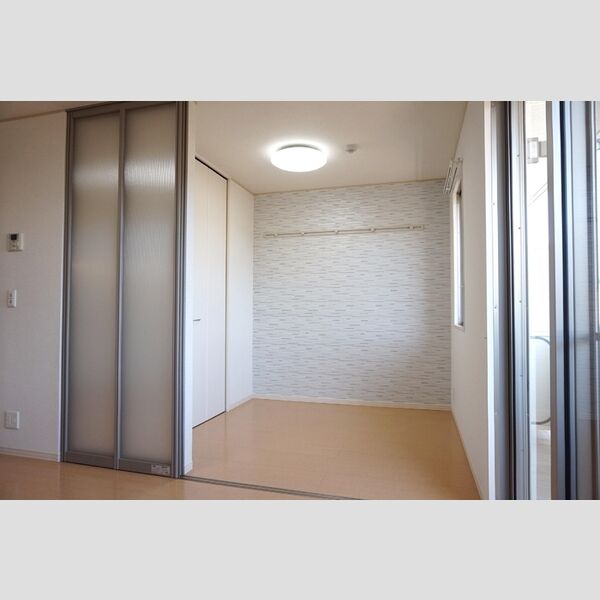 その他 (洋室北)