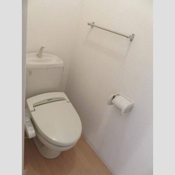 トイレ (洗浄便座)