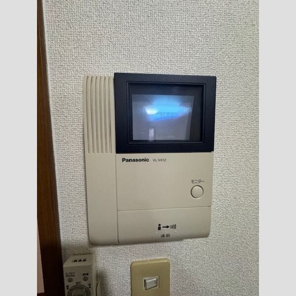 その他設備 (TV付インターホン)