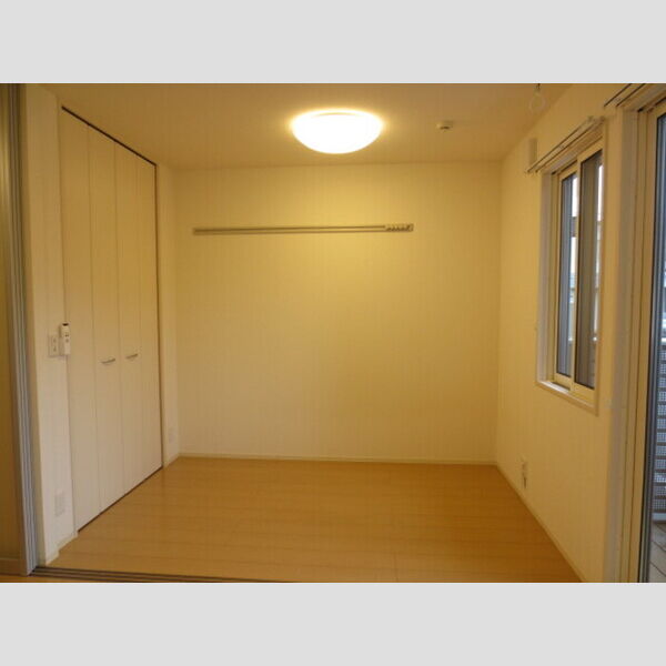 その他 (洋室3帖)