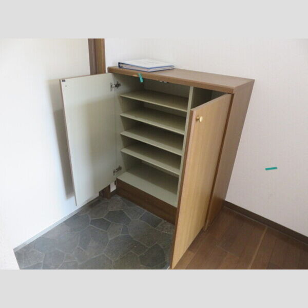 玄関 (シューズボックス)