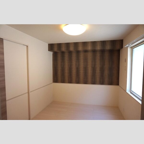 その他 (洋室北)