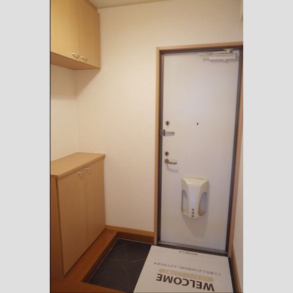 玄関 (玄関収納)