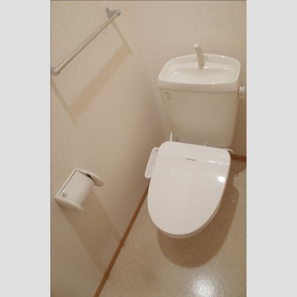 トイレ (温水洗浄便座)